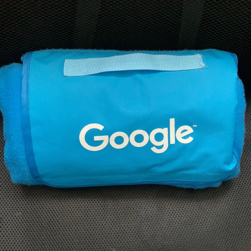 🔵 Google blanket
